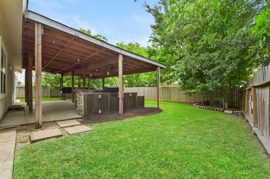 12305 Ridgecrest Drive, Willis, Texas image 23