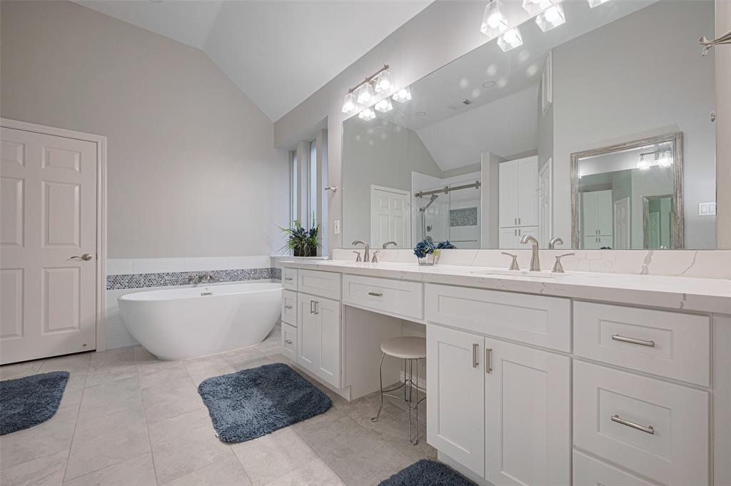 2727 Colonial Lakes Drive, Missouri City, Texas image 21
