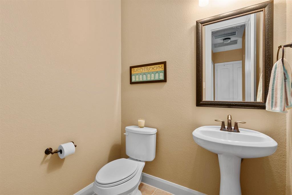 2118 Graystone Hills Drive, Conroe, Texas image 38