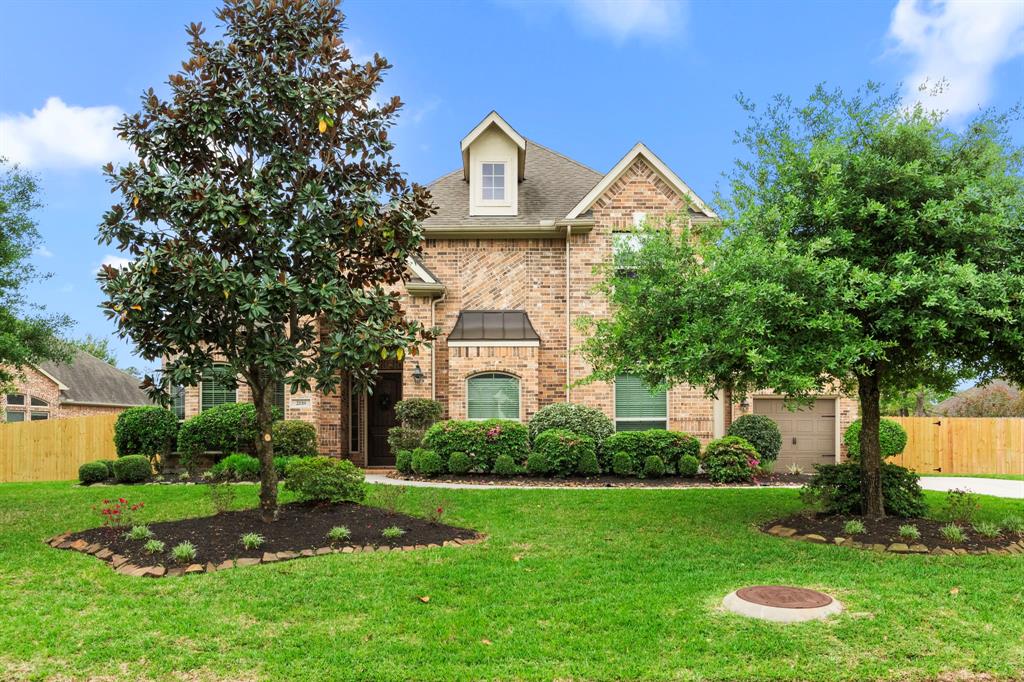 2118 Graystone Hills Drive, Conroe, Texas image 5