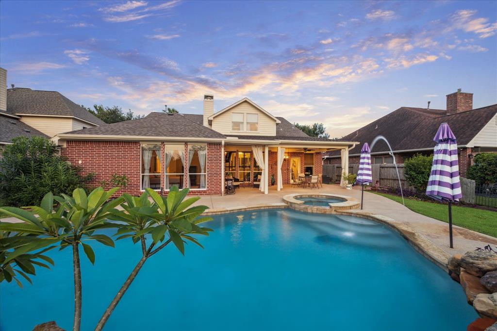 3732 Coral Reef Drive