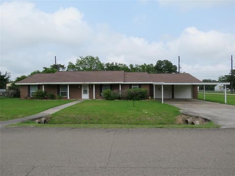 Single Family Residence in Baytown TX 7716 George Street.jpg