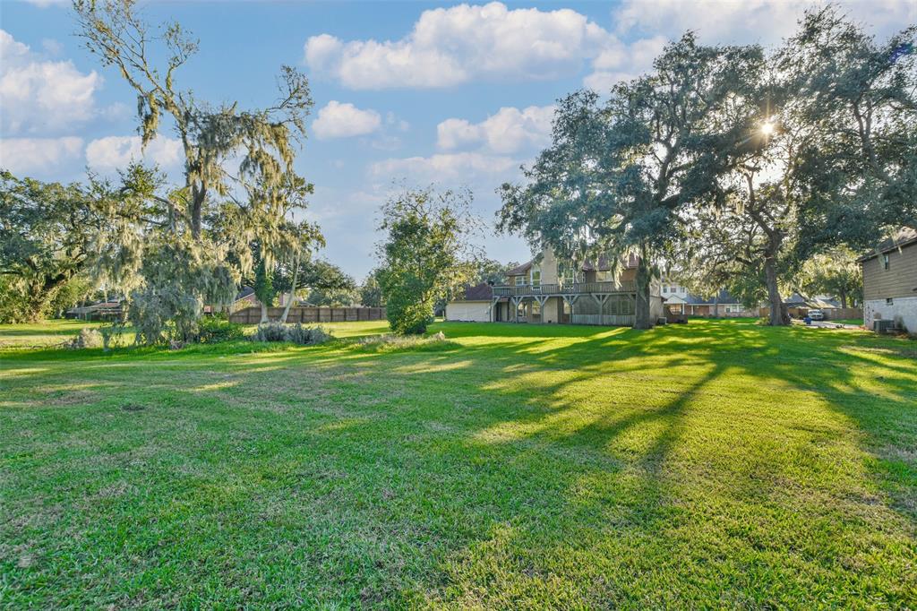 2253 River Valley Drive, West Columbia, Texas image 44