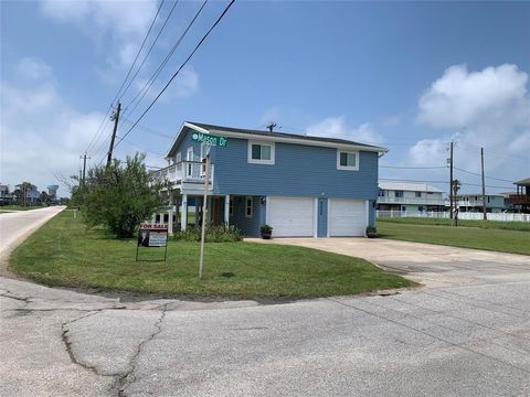 Single Family Residence in Galveston TX 4222 Mason Drive 38.jpg