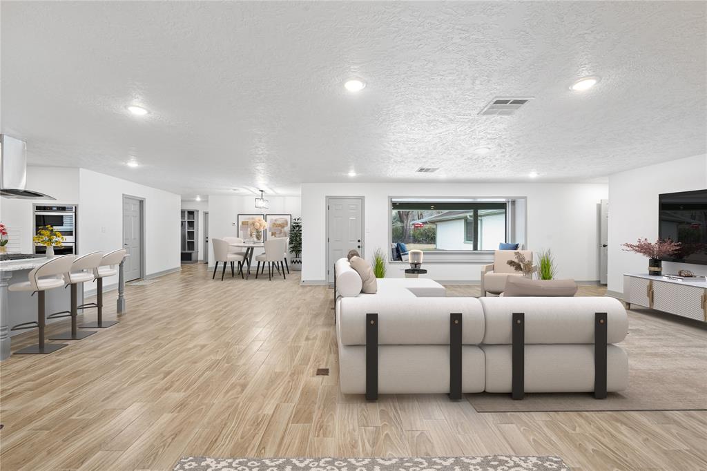 10011 Cliffwood Drive