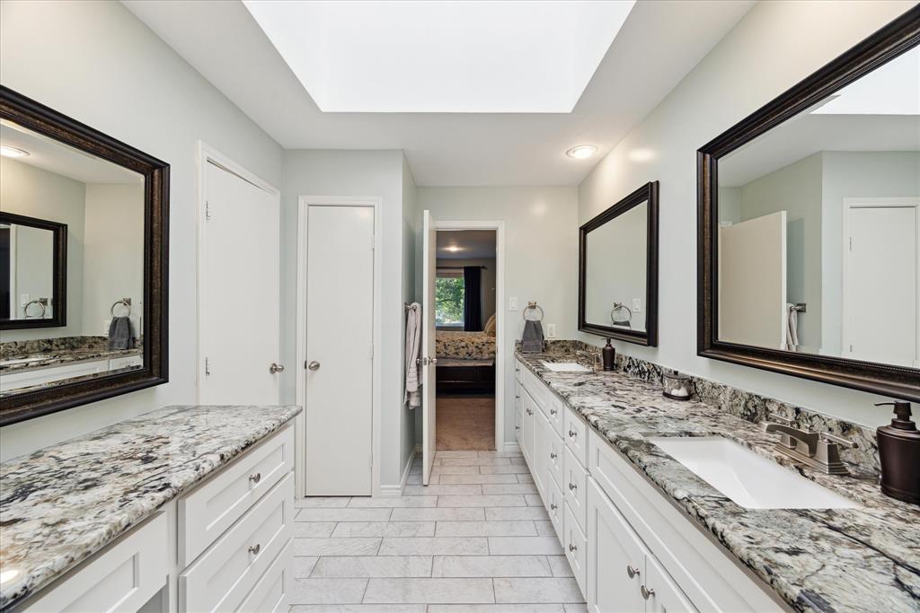 2612 Yupon Street, Houston, Texas image 16