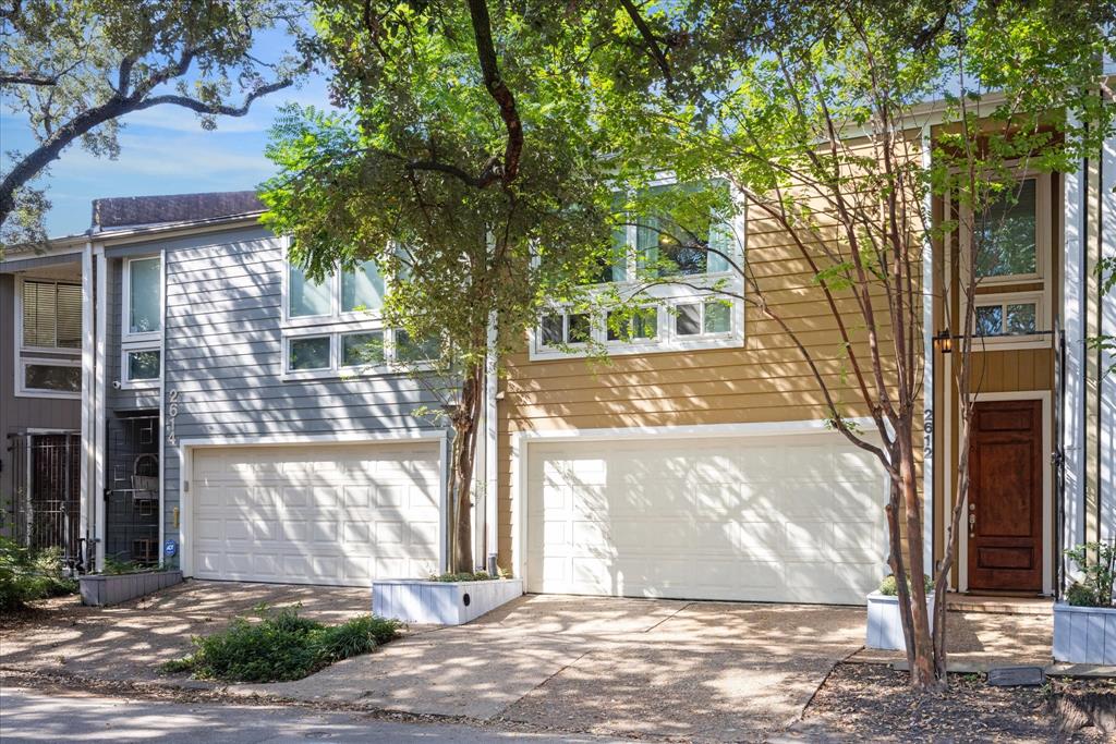2612 Yupon Street, Houston, Texas image 8