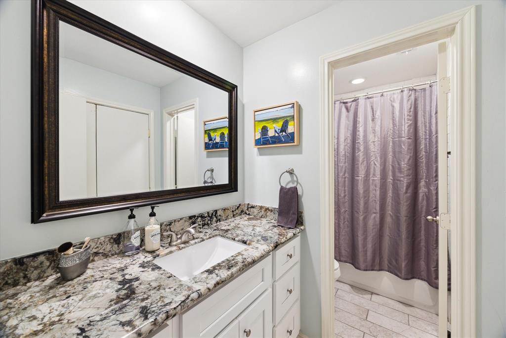 2612 Yupon Street, Houston, Texas image 21