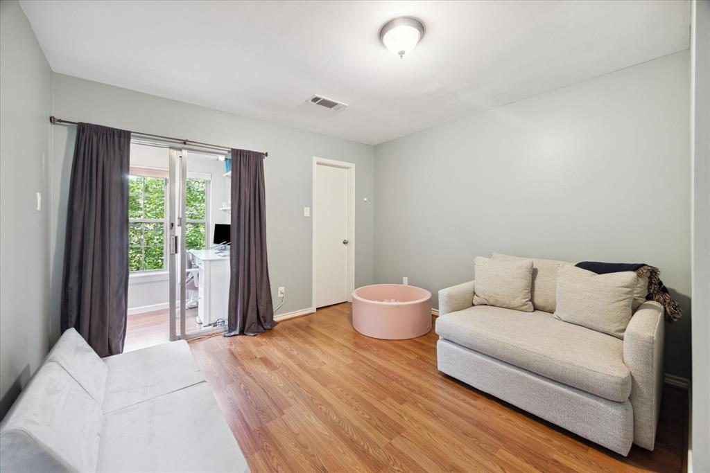 2612 Yupon Street, Houston, Texas image 18