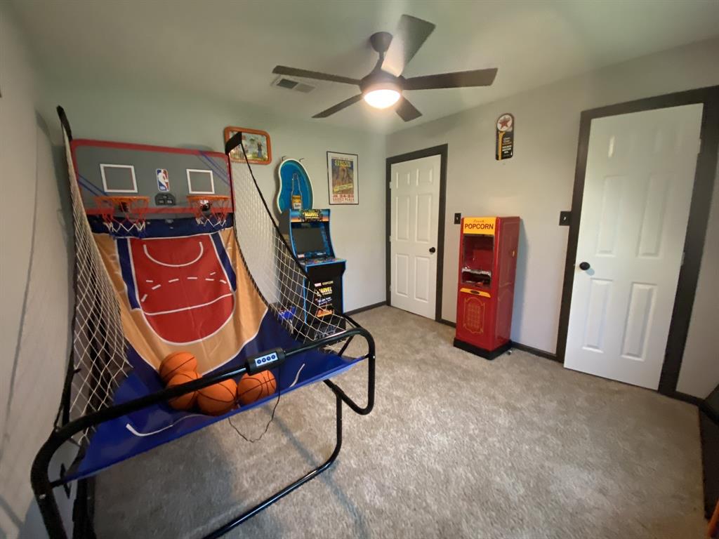 5108 Longshadow Drive Drive, Dickinson, Texas image 17
