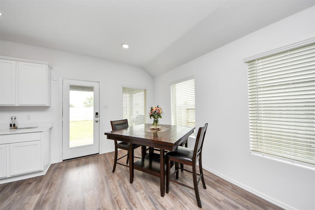 4710 Jasmine Heather Lane, Baytown, Texas image 19
