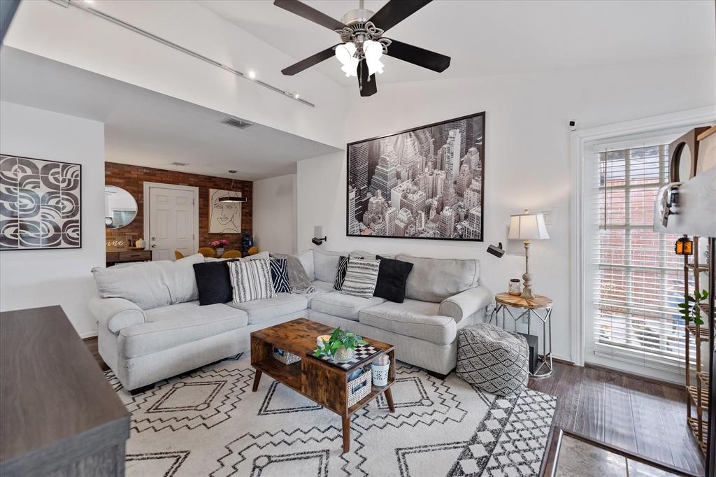 1201 Bering Drive #28, Houston, Texas image 9