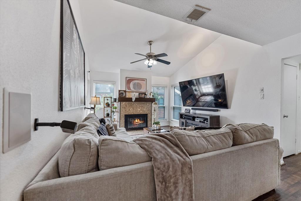 1201 Bering Drive #28, Houston, Texas image 7
