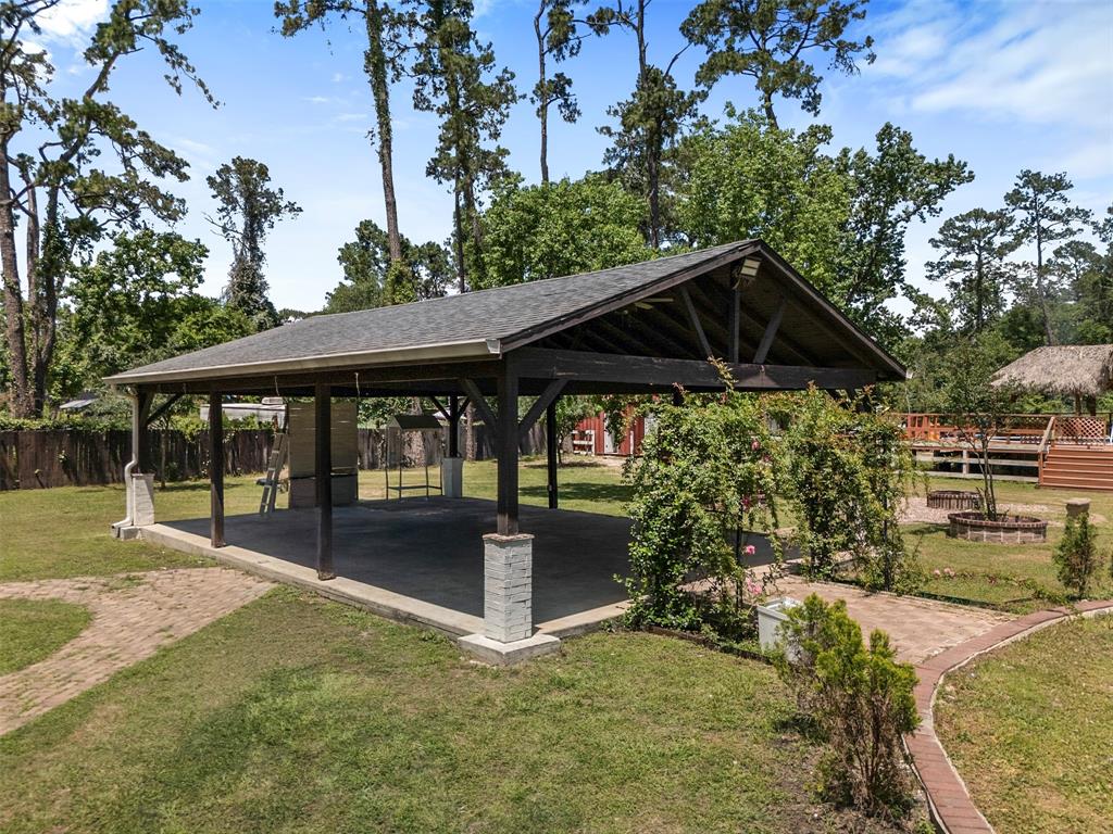 1302 Cherry Ln Ln, Crosby, Texas image 30