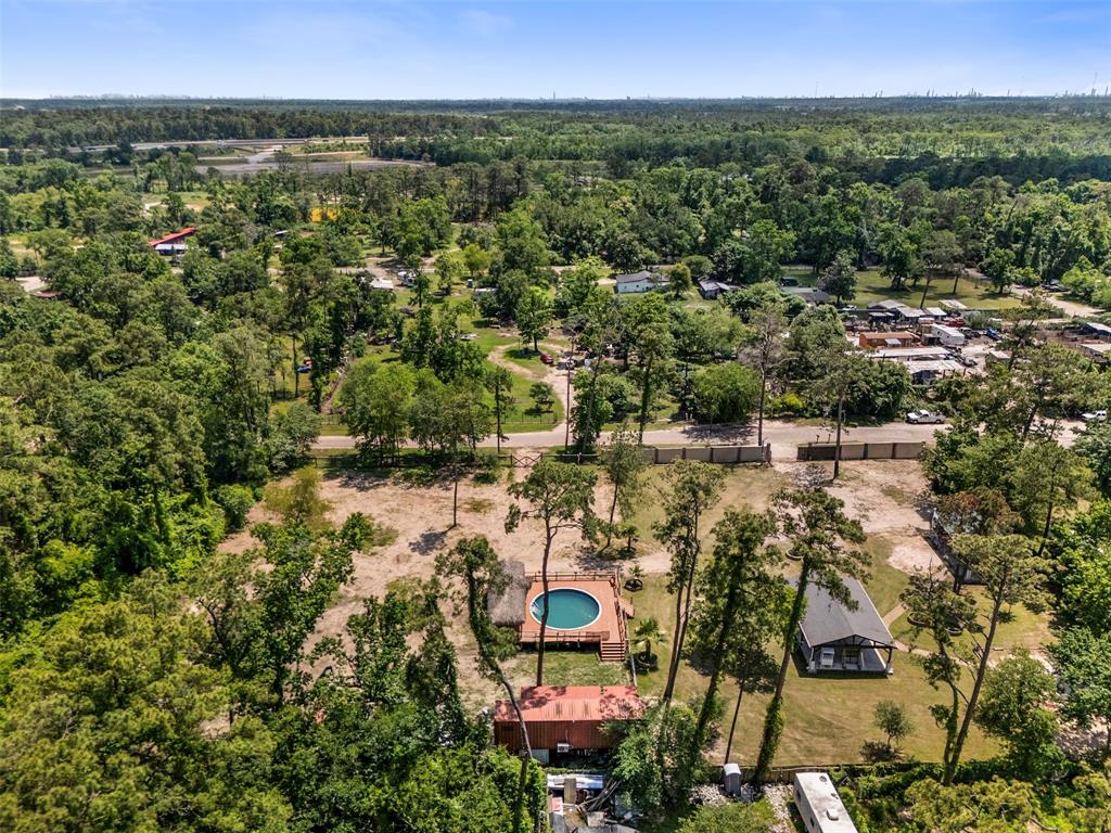 1302 Cherry Ln Ln, Crosby, Texas image 13