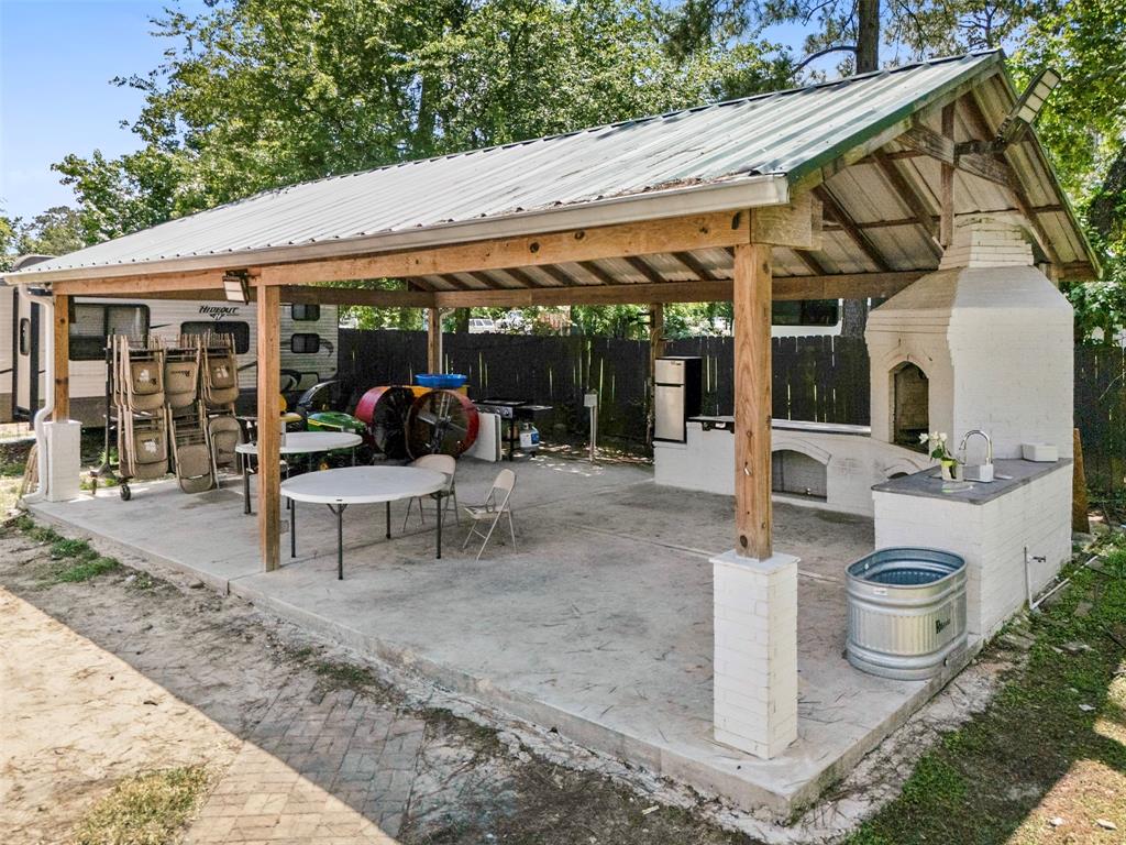 1302 Cherry Ln Ln, Crosby, Texas image 41