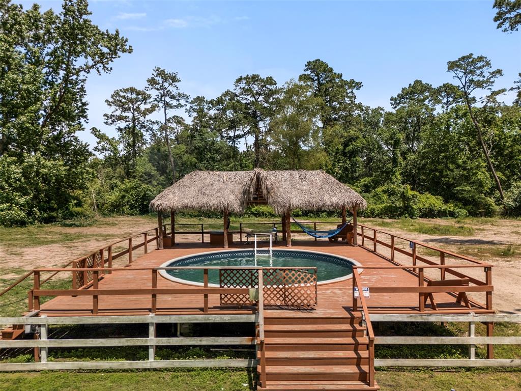 1302 Cherry Ln Ln, Crosby, Texas image 16