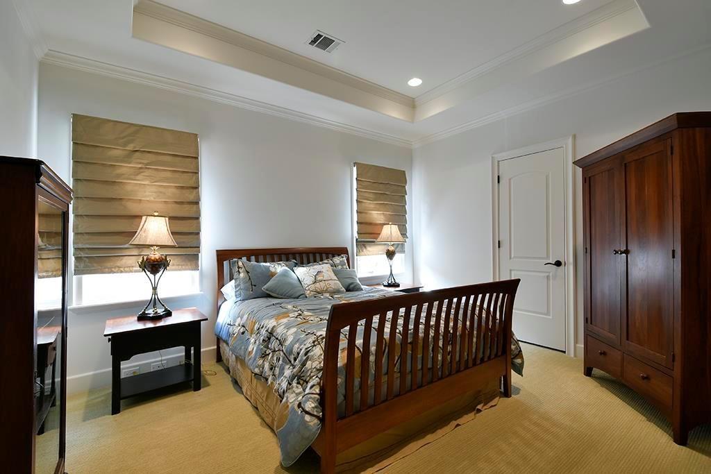 4904 Laurel Street, Bellaire, Texas image 29