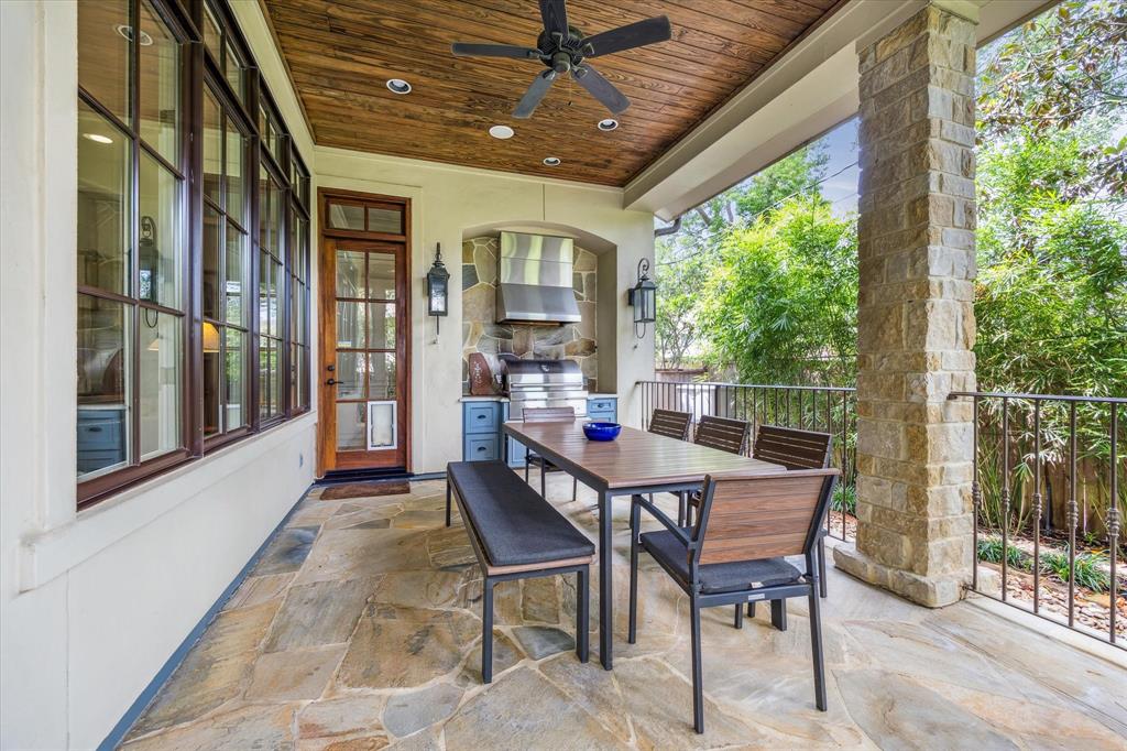 4904 Laurel Street, Bellaire, Texas image 32