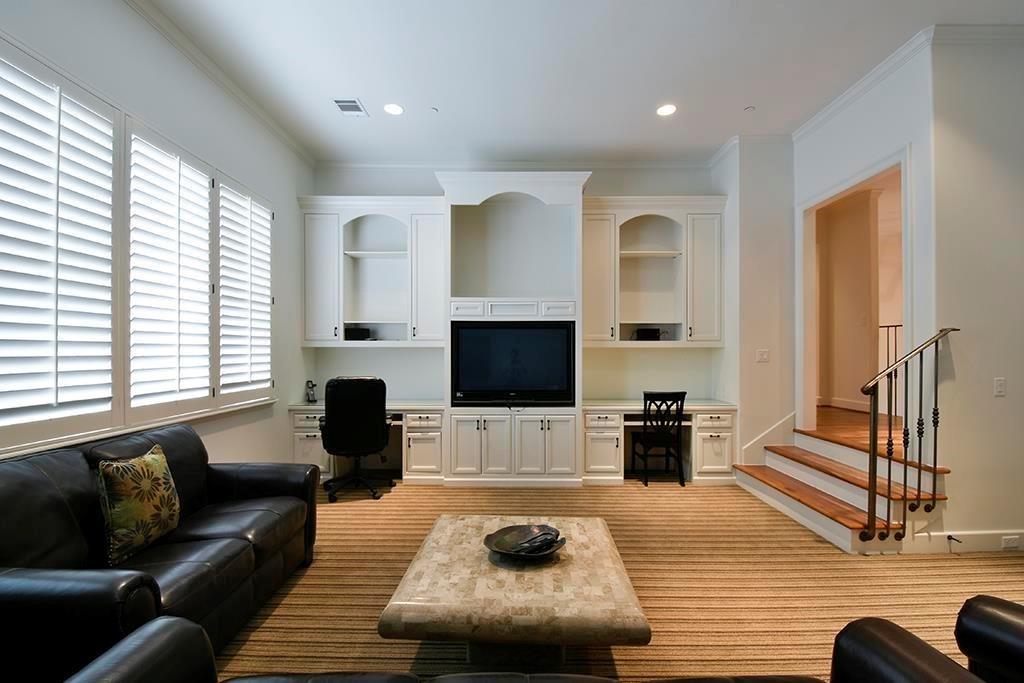 4904 Laurel Street, Bellaire, Texas image 22