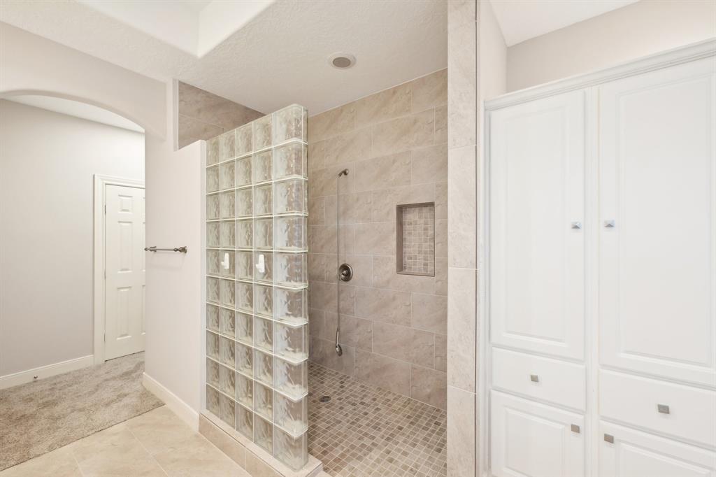 18110 Auburn Drive, Tomball, Texas image 20