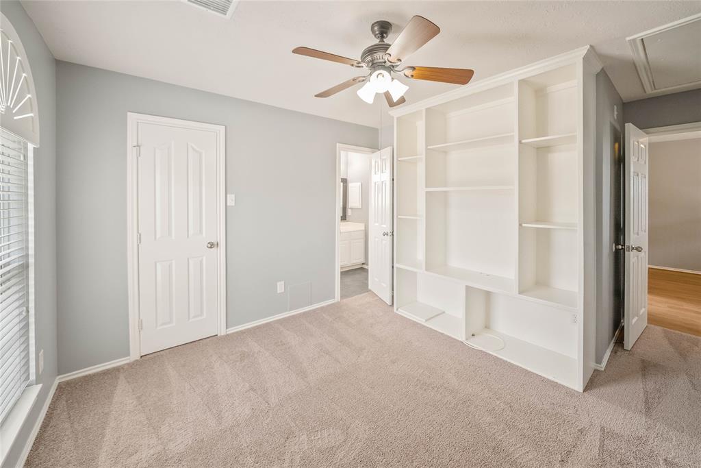 114 Summer Winds Drive, La Porte, Texas image 6