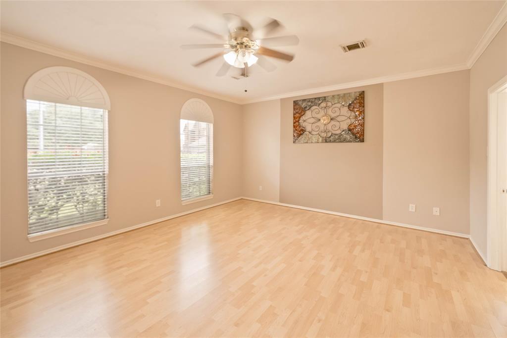 114 Summer Winds Drive, La Porte, Texas image 19