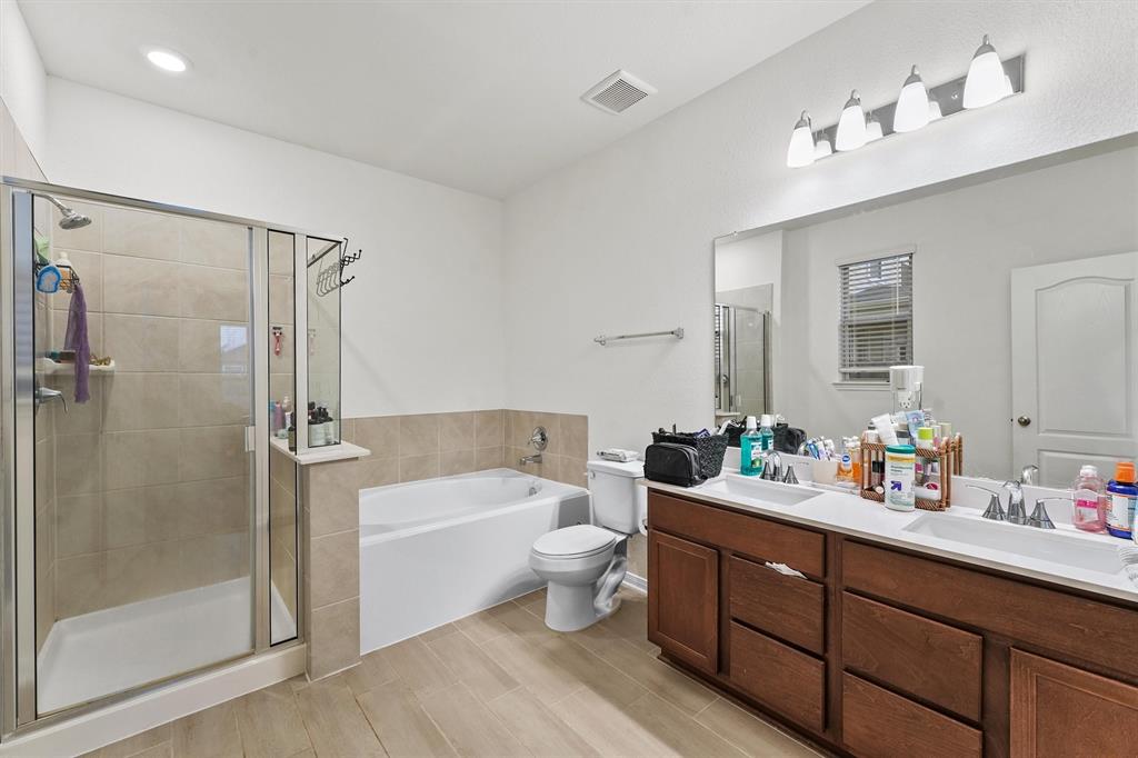 7003 Tehama Lane, Rosharon, Texas image 19