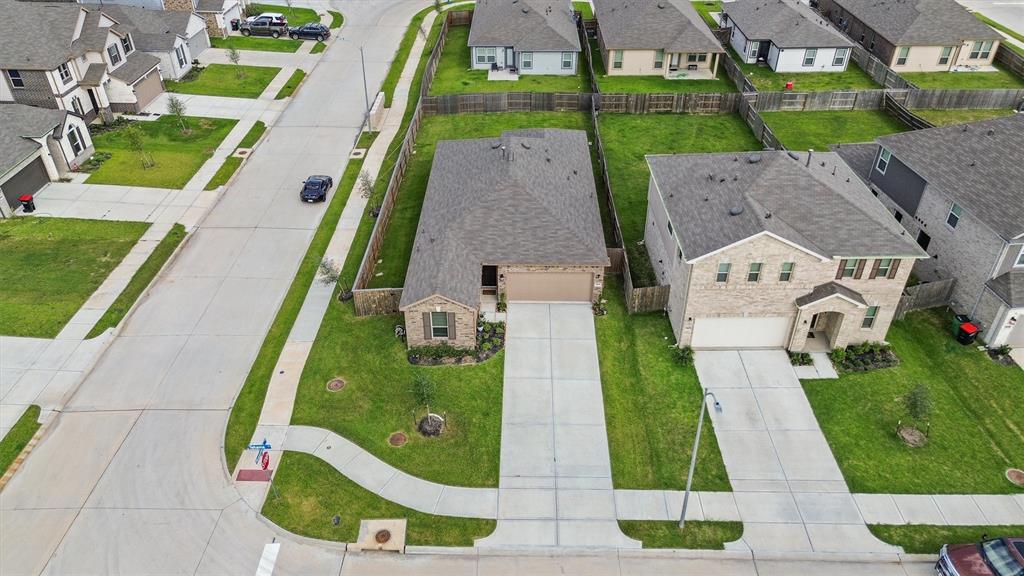 7003 Tehama Lane, Rosharon, Texas image 25