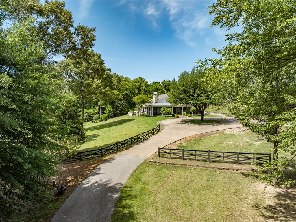 435 An County Road 3763, Palestine, Texas image 1