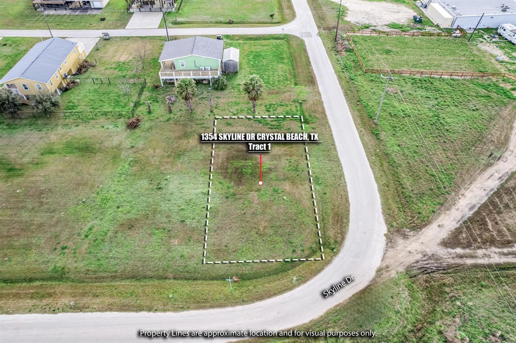 1354 Skyline Drive, Crystal Beach, Texas image 4