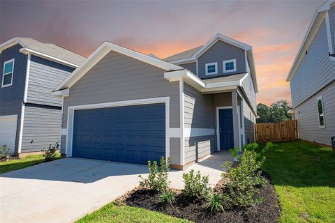 13778 Sunshine Peak Drive Willis TX 77318