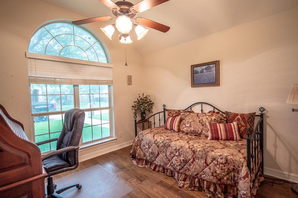 111 April Street, Caldwell, Texas image 15