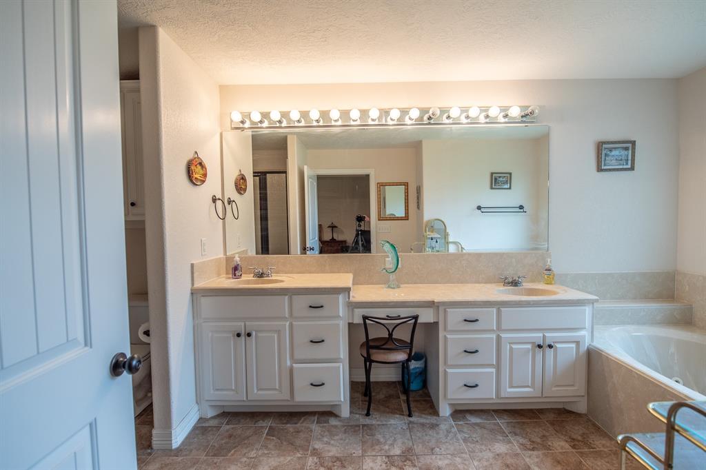 111 April Street, Caldwell, Texas image 25