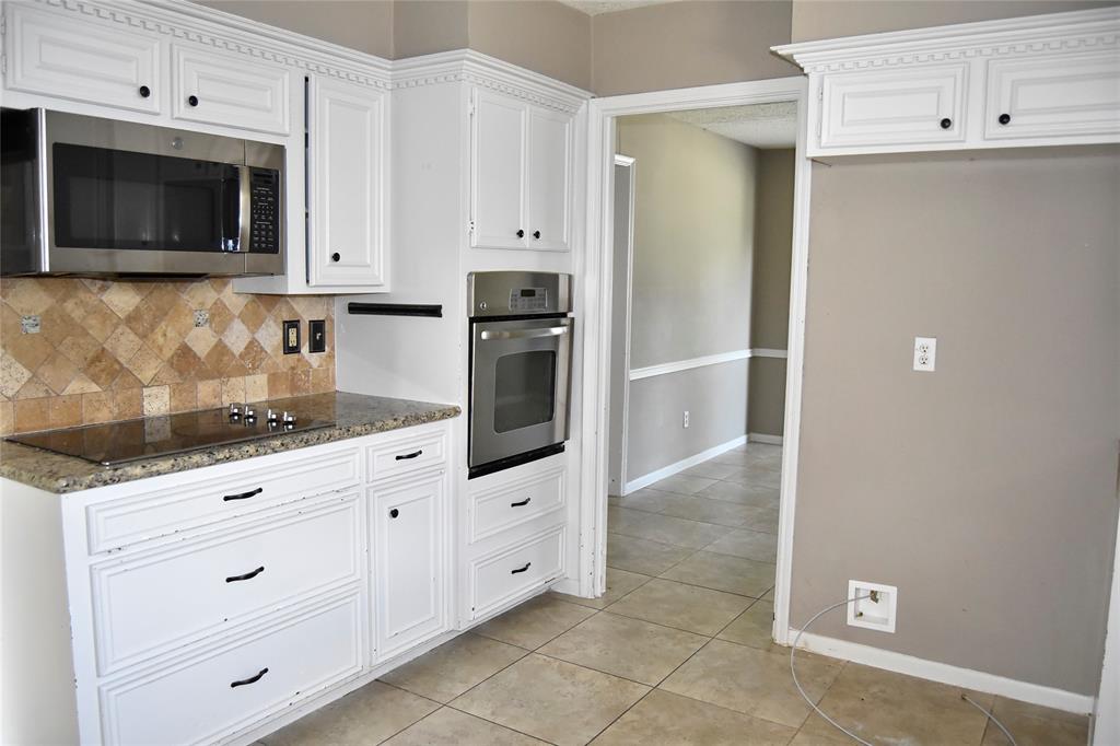 18318 Ella Boulevard, Spring, Texas image 15