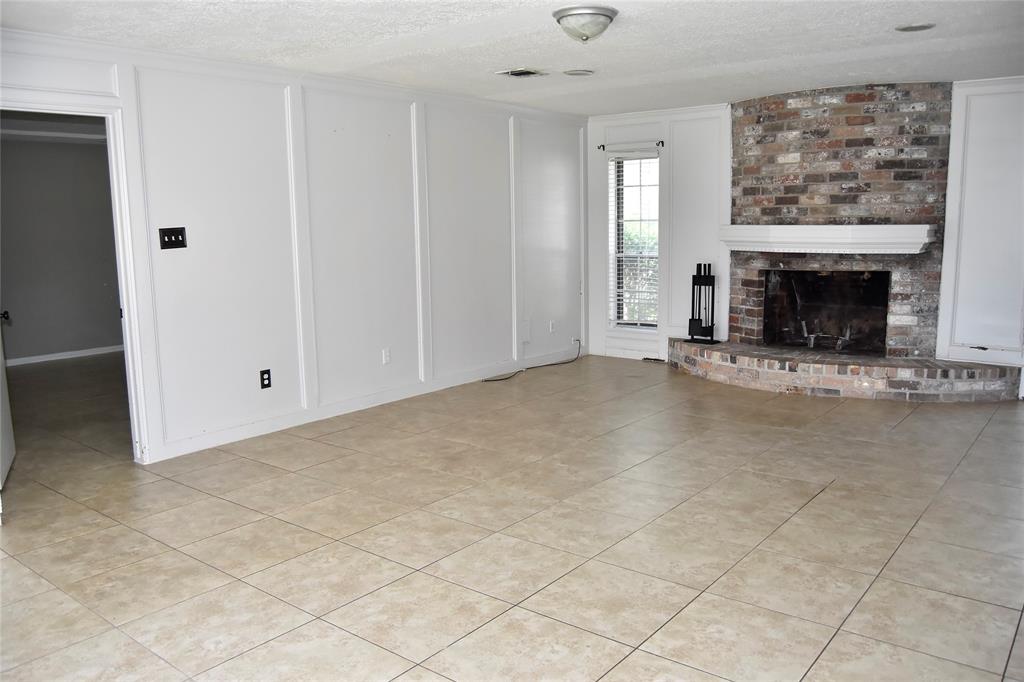 18318 Ella Boulevard, Spring, Texas image 3