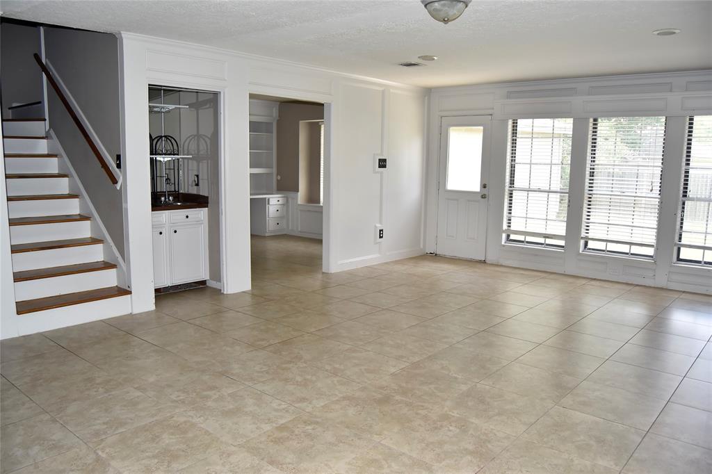 18318 Ella Boulevard, Spring, Texas image 8