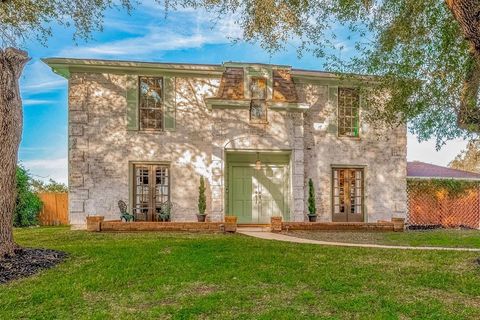 A home in Friendswood