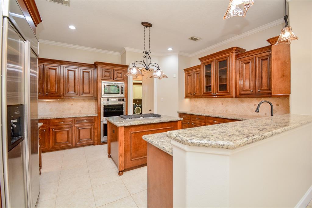 2603 Braer Ridge Drive, Katy, Texas image 16