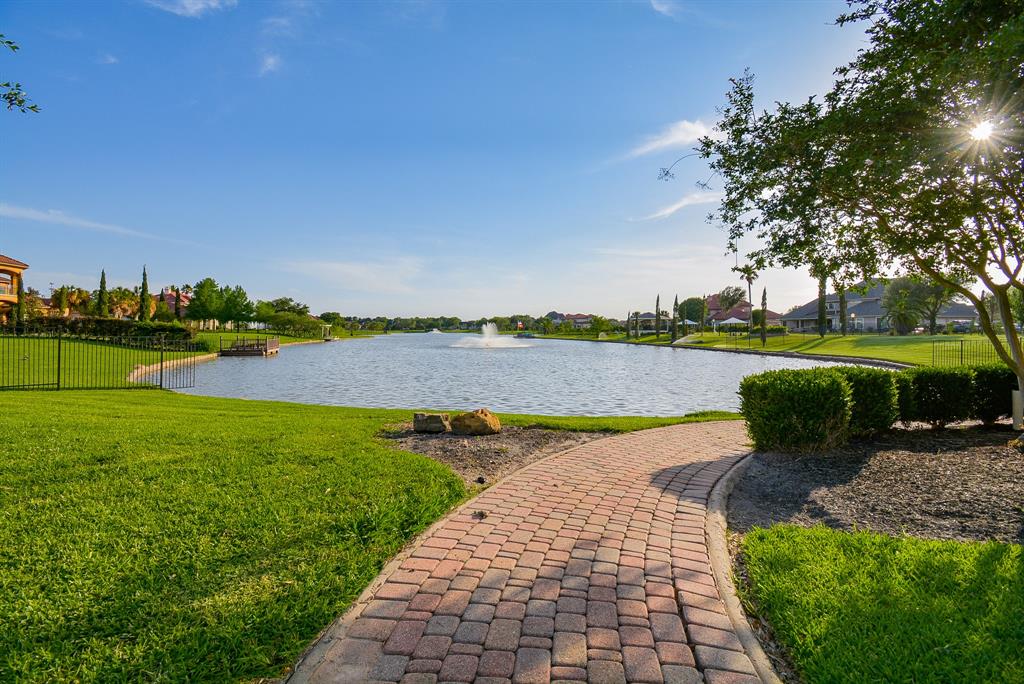 2603 Braer Ridge Drive, Katy, Texas image 46