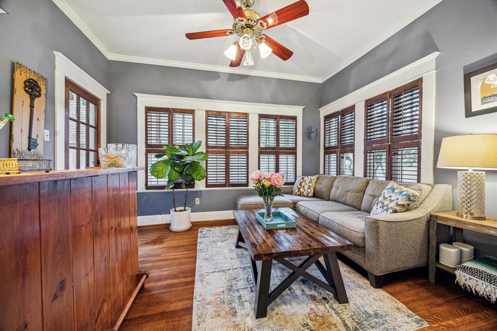 618 Marshall Street, Houston, Texas image 7