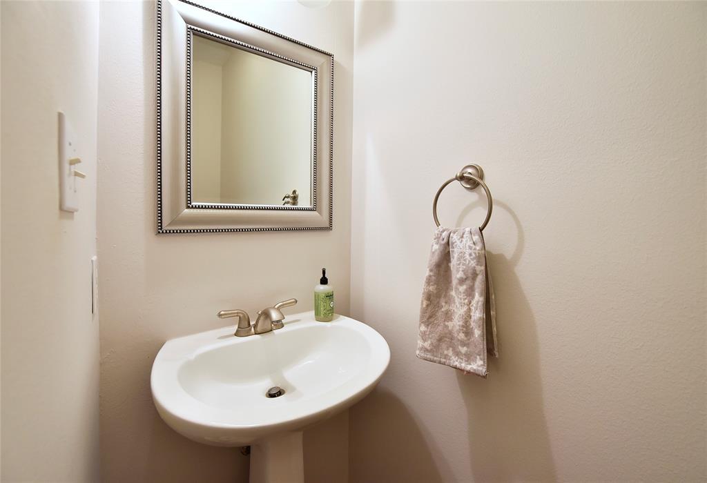 2645 Helena Street, Houston, Texas image 12