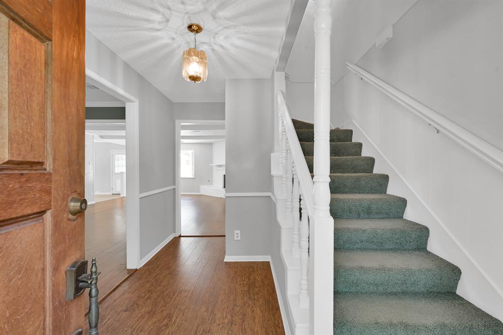 25606 Pecan Valley Circle