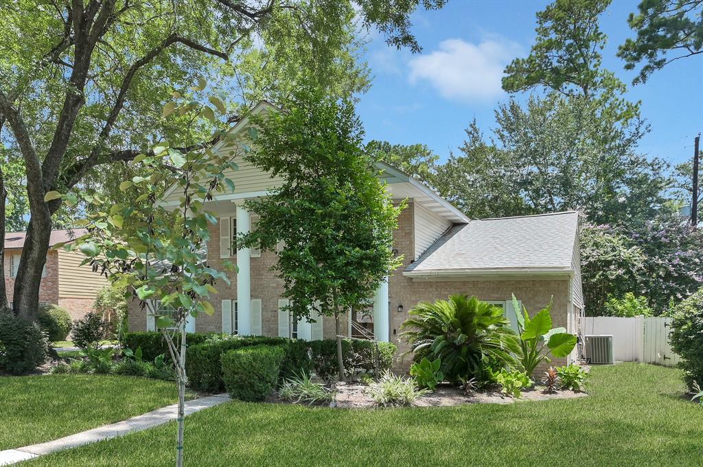 25606 Pecan Valley Circle