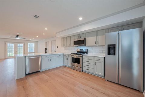 6023 Viking Drive Houston TX 77092