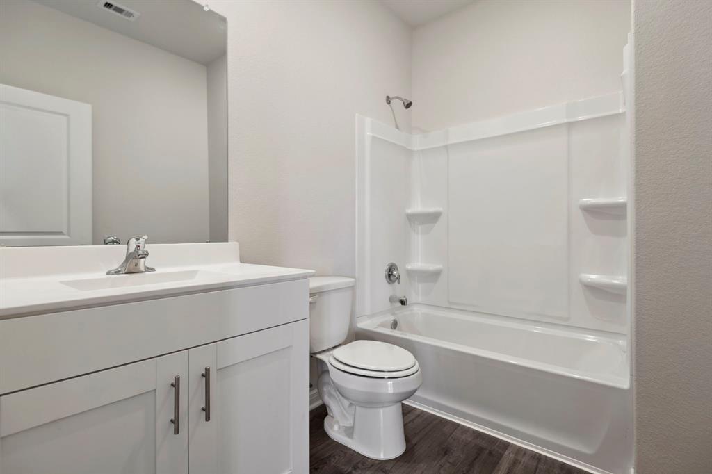 16449 Blossom Grove Drive, Conroe, Texas image 11