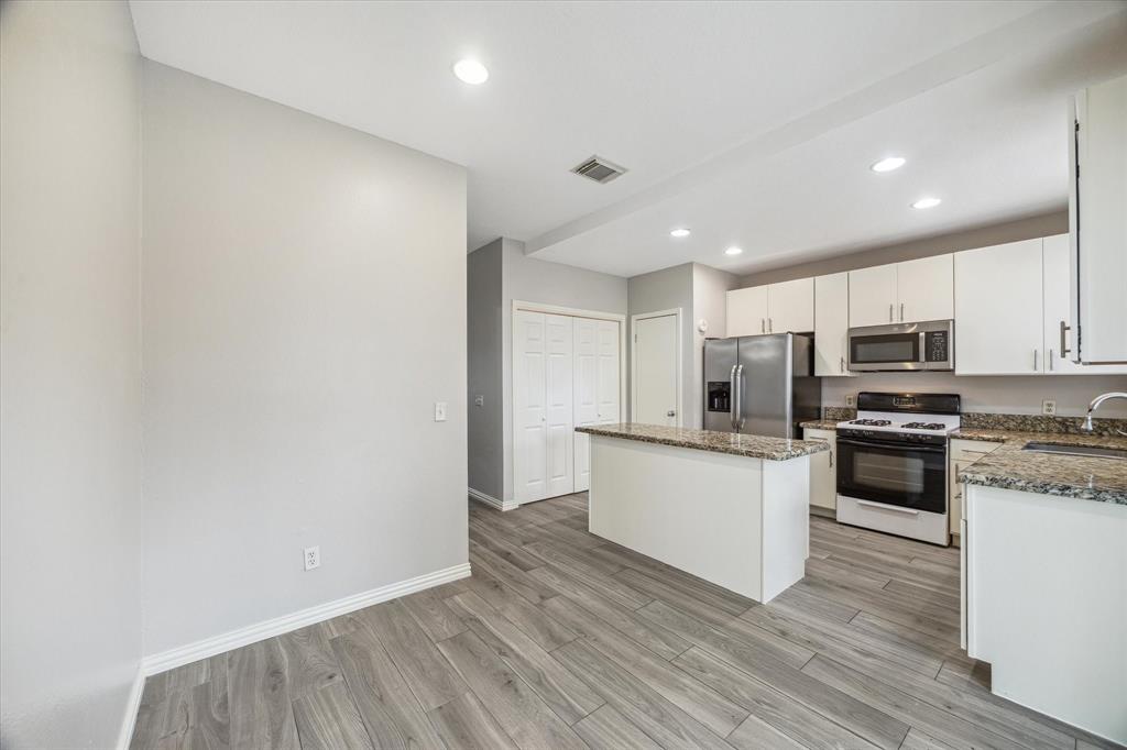 2930 Grants Lake Boulevard 2104