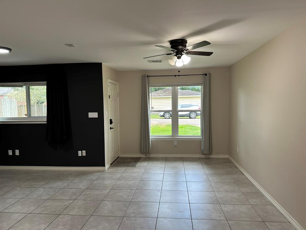 318 N 4th Street