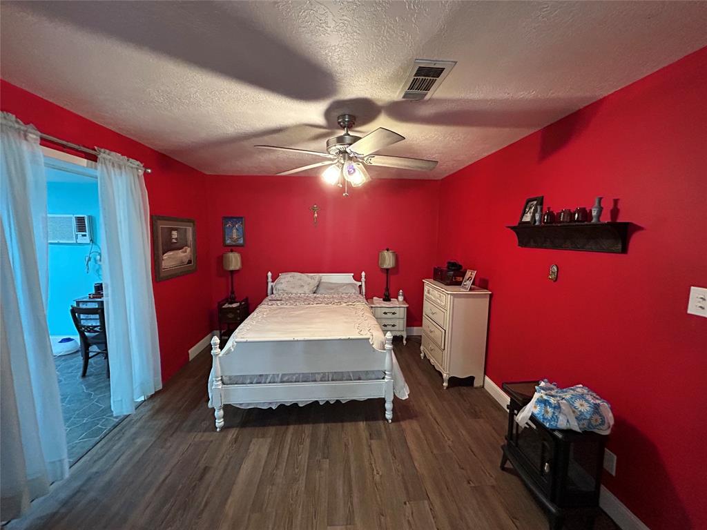 1108 Barclay Tterrace Ter, Woodville, Texas image 16