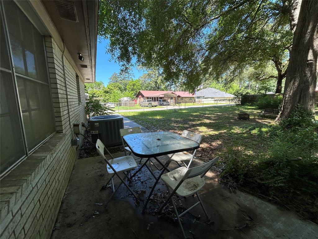 1108 Barclay Tterrace Ter, Woodville, Texas image 29